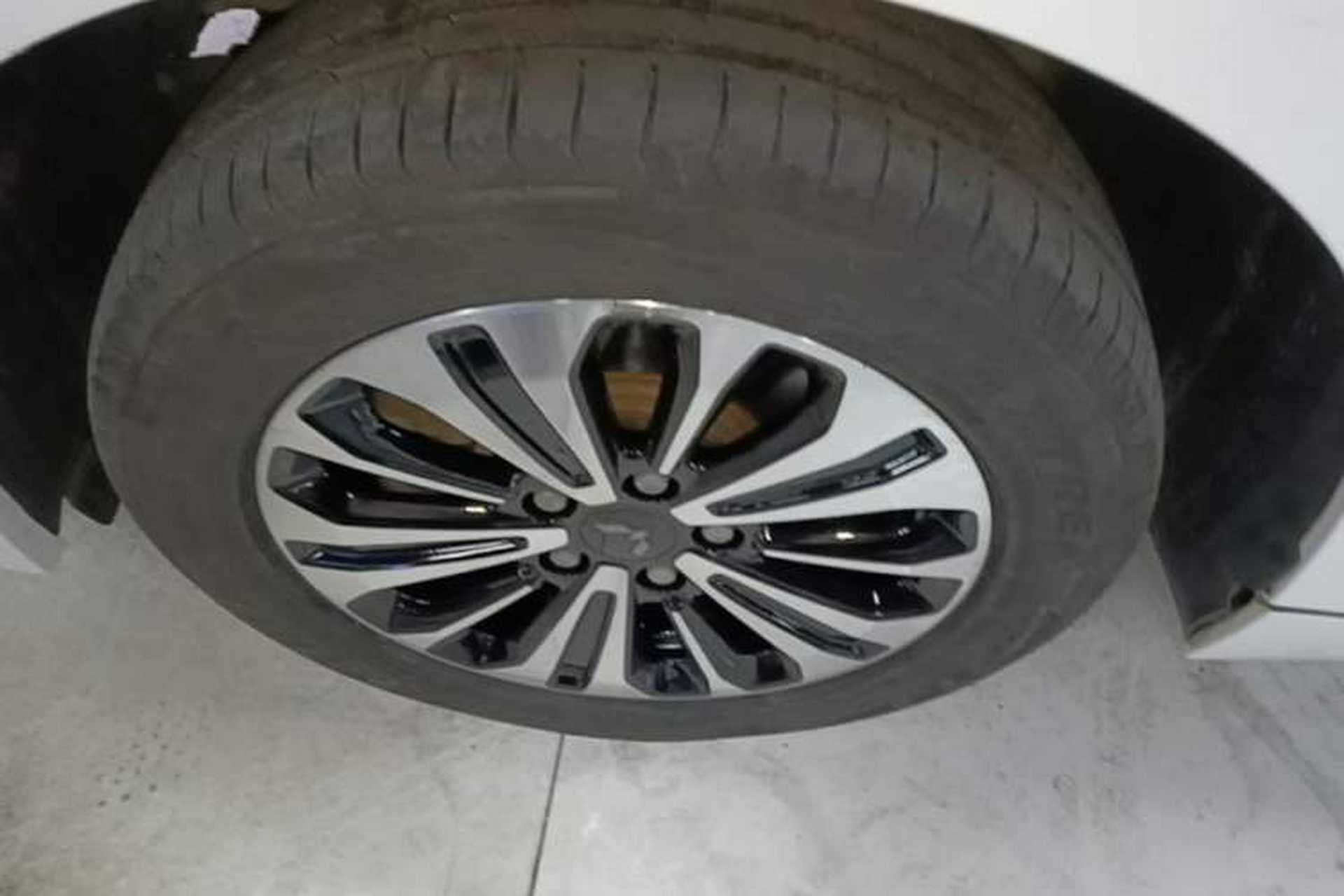 Used Wuling Jiachen 2022 1.5T CVT Deluxe Flagship Edition Left Front Wheel Hub