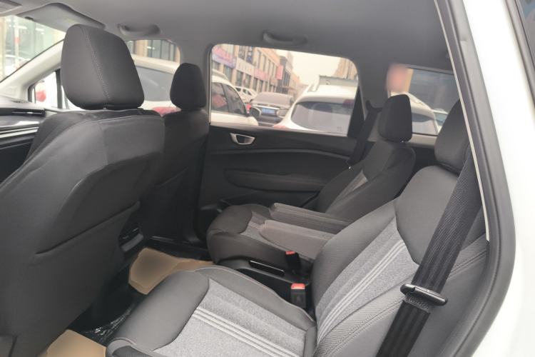 Used Wuling Jiachen 2022 1.5L Manual Enjoyment Elite Model Left Rear Seat