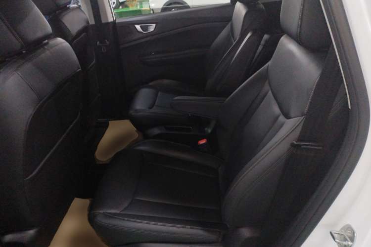Used Wuling Jiachen 2022 1.5L Manual Comfort Edition Left Rear Seat