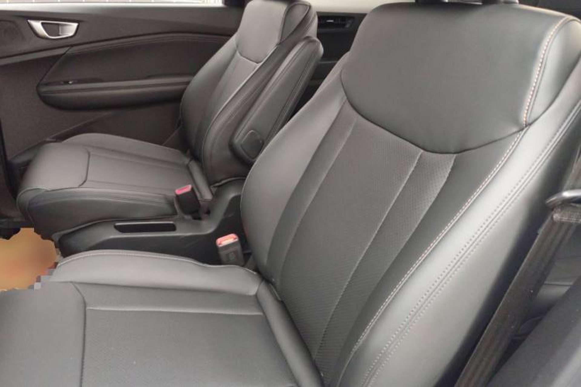 Used Wuling Jiachen 2022 1.5L Manual Comfort Edition Left Rear Seat