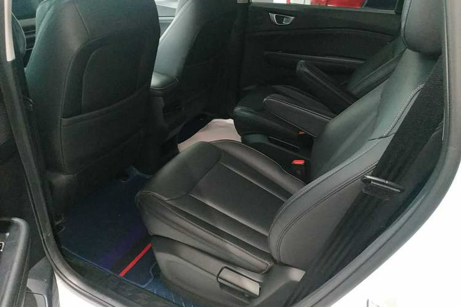 Used Wuling Jiachen 2022 1.5L Manual Light Comfort Edition Left Rear Seat