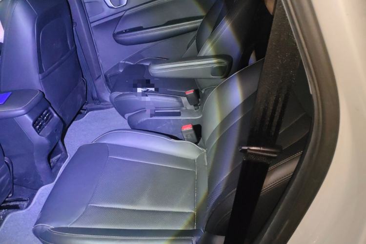 Used Wuling Jiachen 2022 1.5L Manual Comfort Edition Left Rear Seat