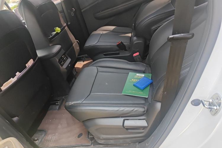 Used Wuling Jiachen 2022 1.5T CVT Smart Luxury Version Left Rear Seat