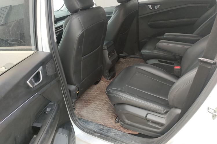 Used Wuling Jiachen 2022 1.5L Manual Enjoyment Elite Model Left Rear Seat
