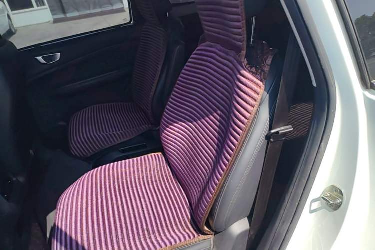 Used Wuling Jiachen 2022 1.5L Manual Comfort Edition Left Rear Seat