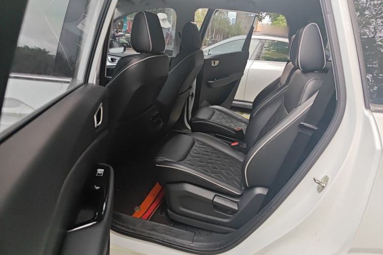 Used Wuling Jiachen 2022 1.5T CVT Deluxe Flagship Edition Left Rear Seat