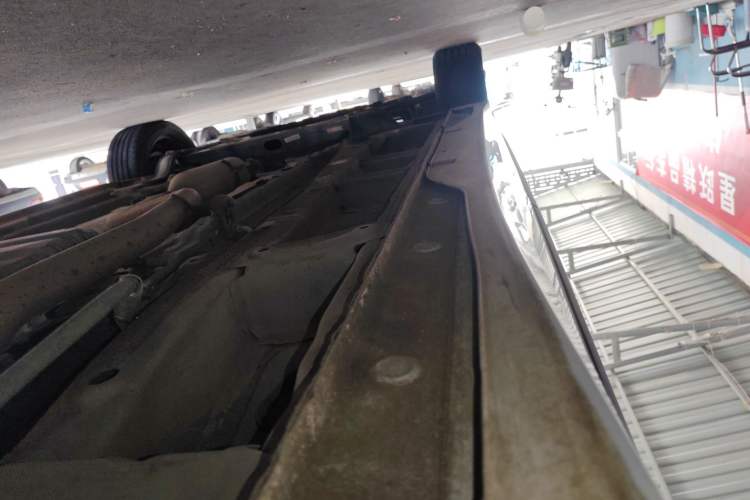 Used Wuling Jiachen 2022 1.5L Manual Enjoyment Elite Model Left Side Sill