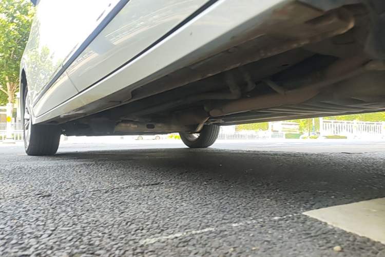 Used Wuling Jiachen 2022 1.5L Manual Light Comfort Edition Left Side Sill