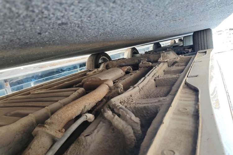 Used Wuling Jiachen 2022 1.5T Manual Light Enjoyment Dynamic Version Left Side Sill