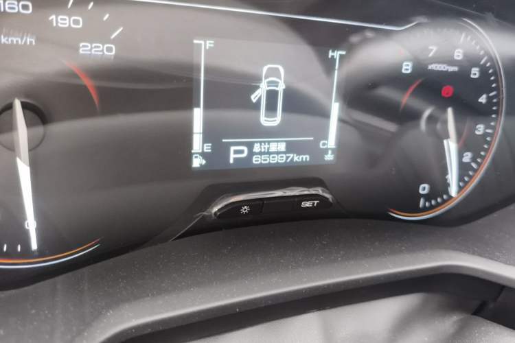 Used Wuling Jiachen 2022 1.5T CVT Deluxe Flagship Edition Odometer Close Up