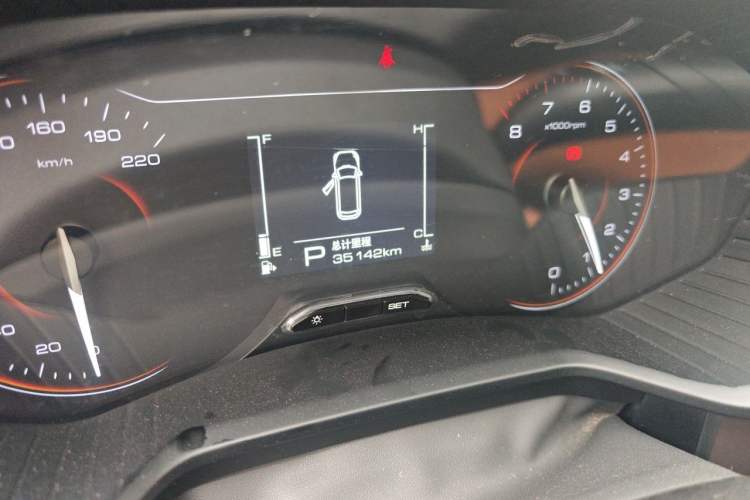 Used Wuling Jiachen 2022 1.5T CVT Deluxe Flagship Edition Odometer Close Up