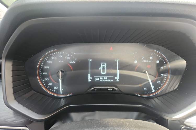 Used Wuling Jiachen 2022 1.5T CVT Smart Luxury Version Odometer Close Up