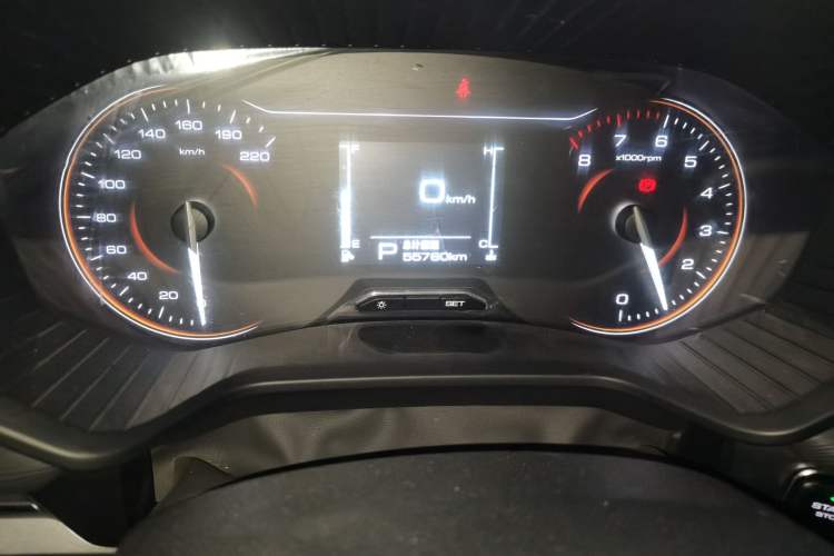 Used Wuling Jiachen 2022 1.5T CVT Smart Luxury Version Odometer Close Up