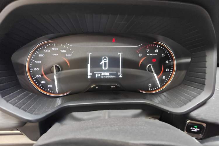 Used Wuling Jiachen 2022 1.5T CVT Smart Luxury Version Odometer Close Up