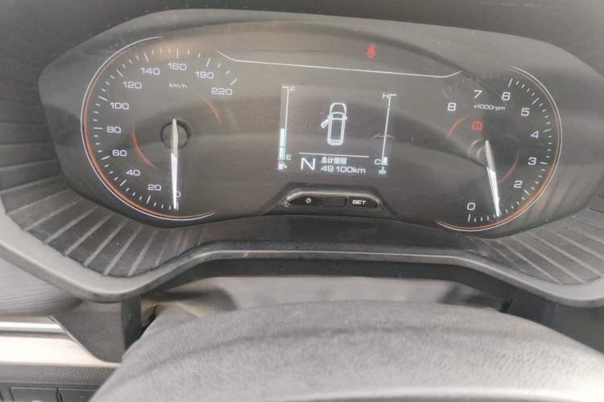 Used Wuling Jiachen 2022 1.5L Manual Light Comfort Edition Odometer Close Up