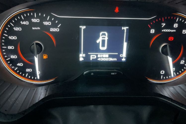 Used Wuling Jiachen 2022 1.5T CVT Deluxe Flagship Edition Odometer Close Up