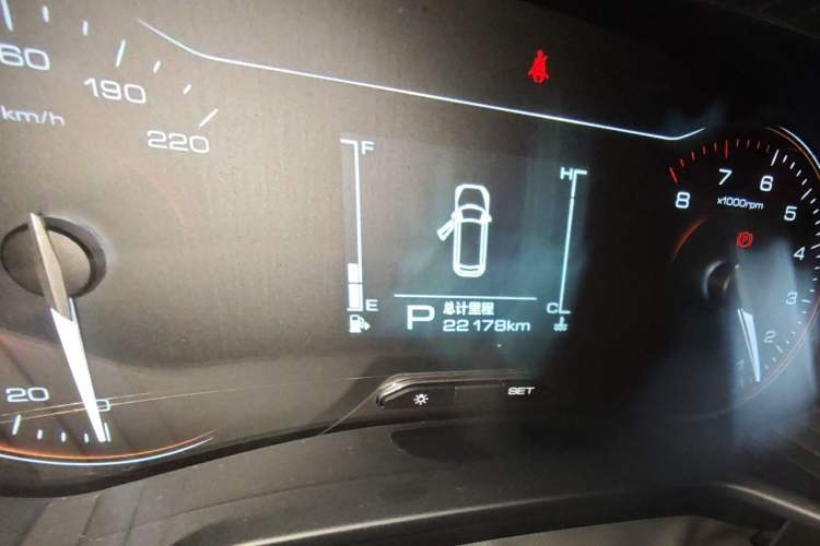 Used Wuling Jiachen 2022 1.5T CVT Deluxe Flagship Edition Odometer Close Up