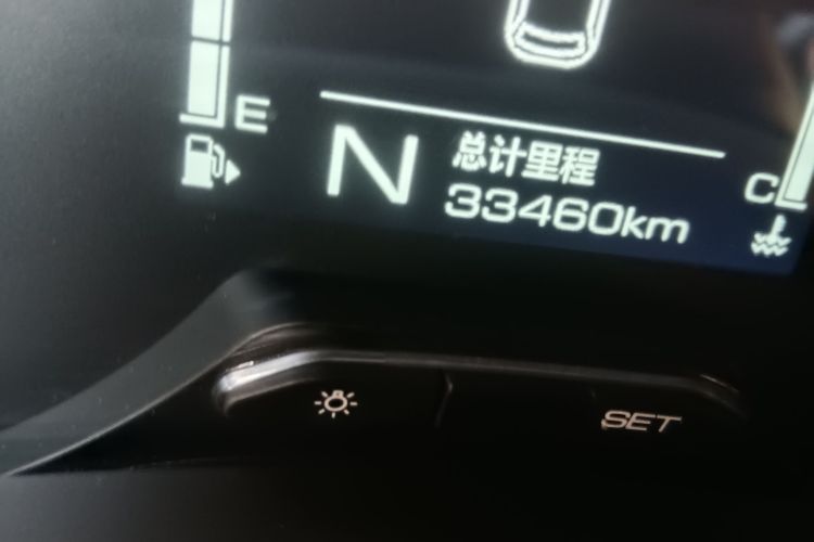 Used Wuling Jiachen 2022 1.5T Manual Light Enjoyment Dynamic Version Odometer Close Up