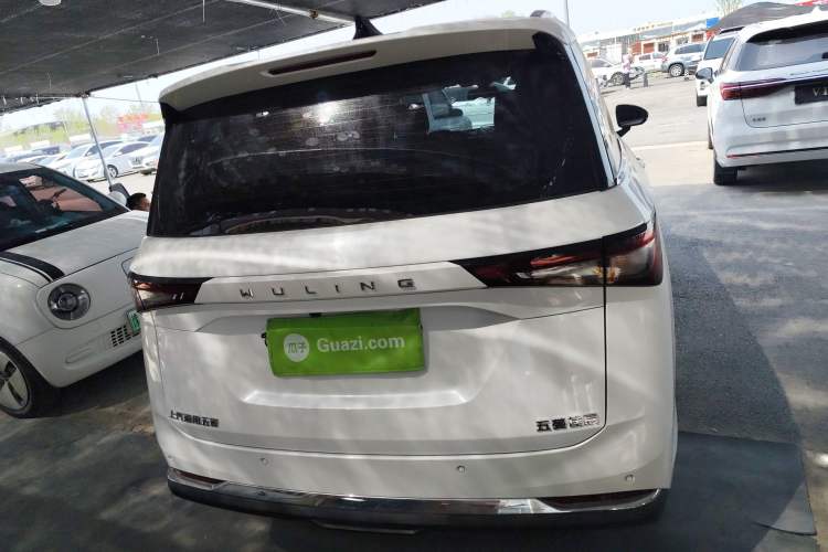 Used Wuling Jiachen 2022 1.5T Manual Comfort & Dynamic Version Rear