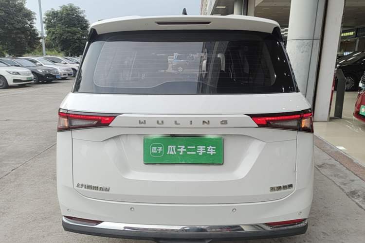 Used Wuling Jiachen 2022 1.5T Manual Comfort & Dynamic Version Rear