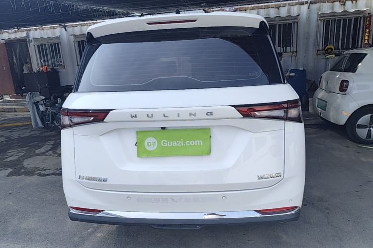 Used Wuling Jiachen 2022 1.5T Manual Light Enjoyment Dynamic Version Rear