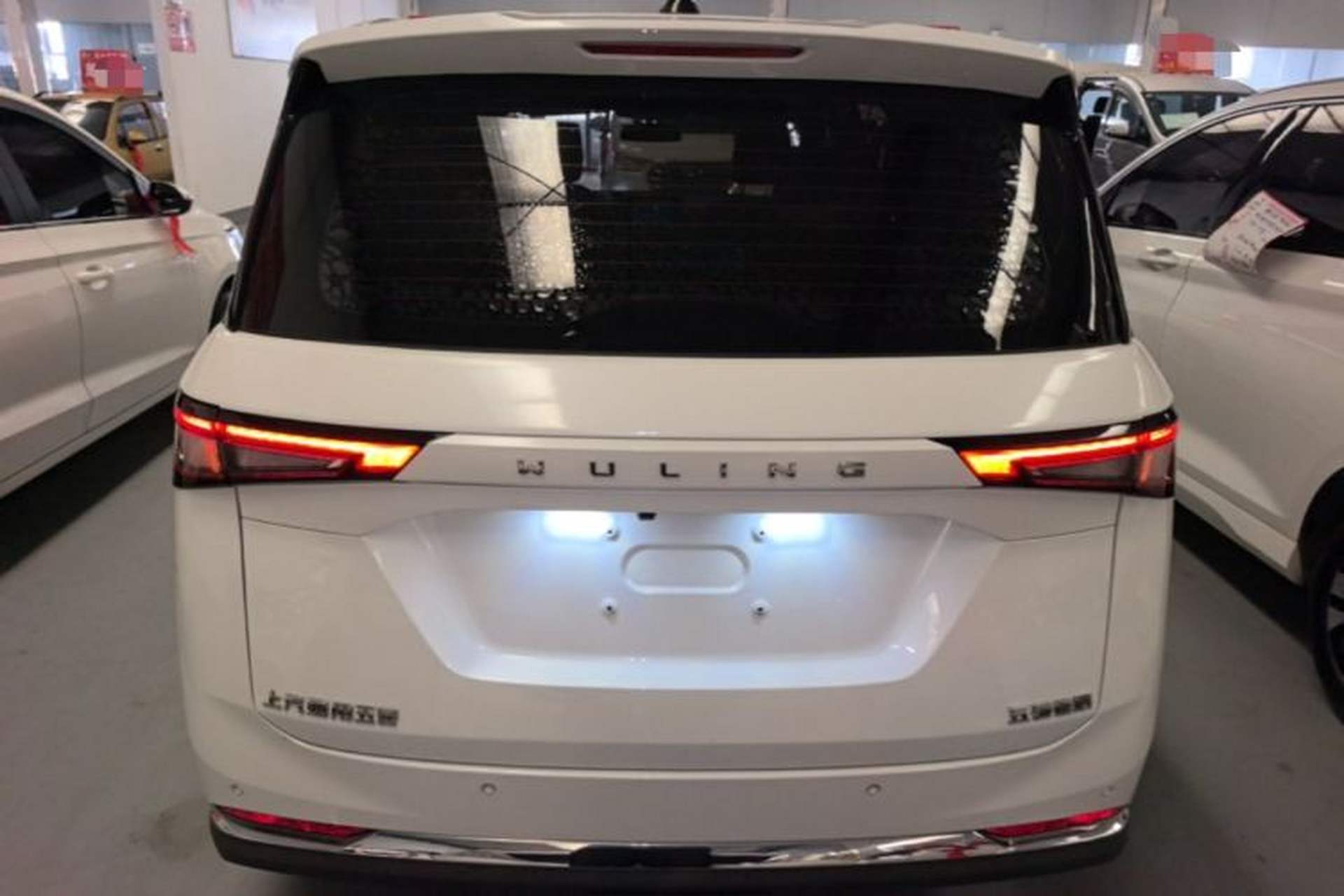 Used Wuling Jiachen 2022 1.5L Manual Light Comfort Edition Rear