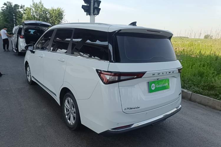 Used Wuling Jiachen 2022 1.5L Manual Light Comfort Edition Rear Left 45 Deg