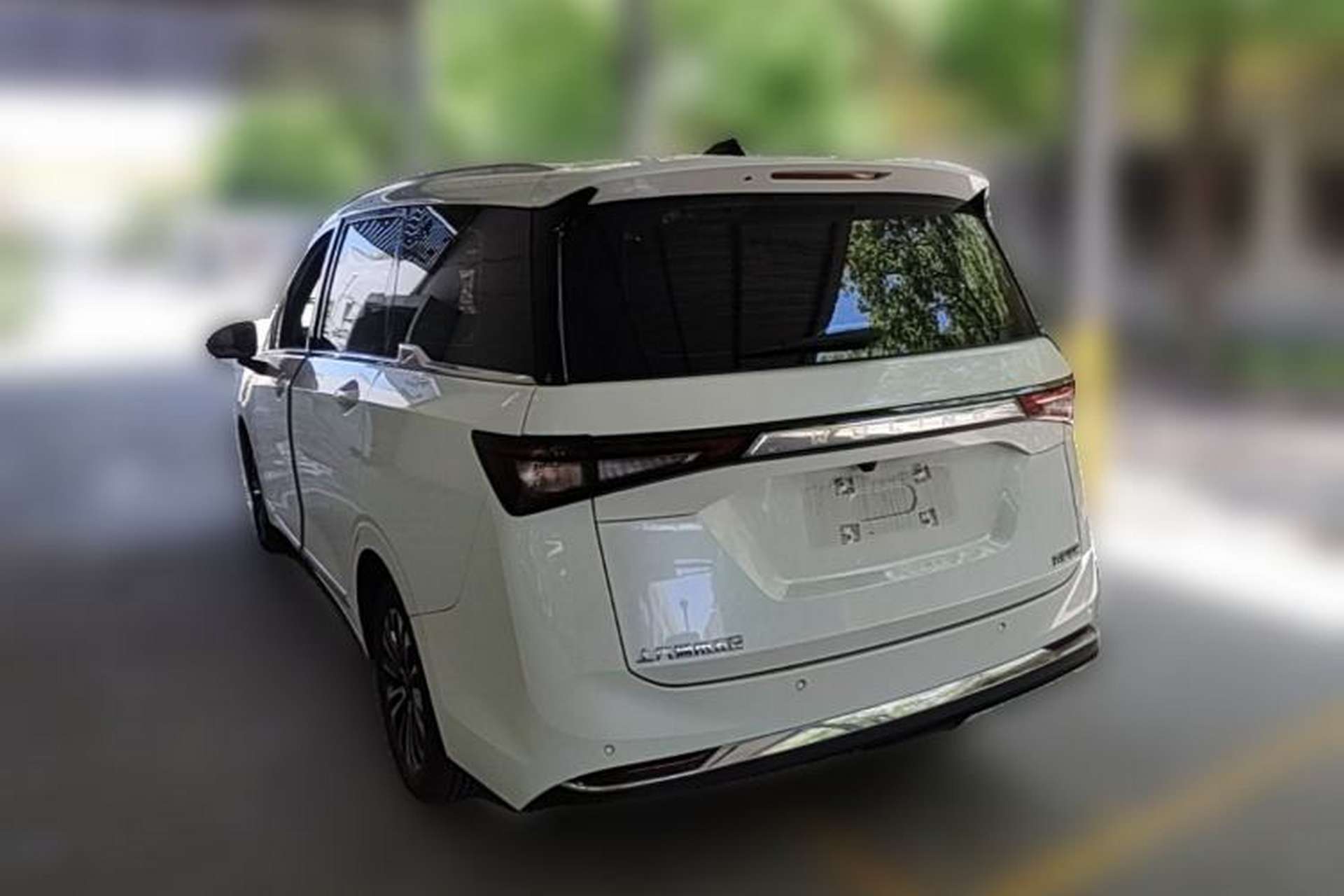 Used Wuling Jiachen 2022 1.5T CVT Deluxe Flagship Edition Rear Left 45 Deg