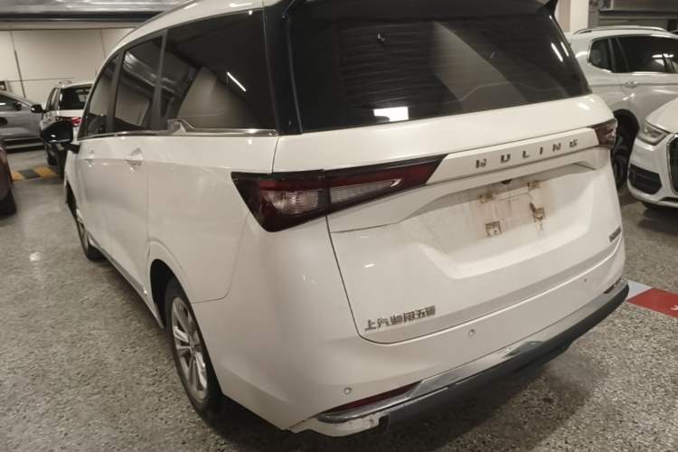 Used Wuling Jiachen 2022 1.5T Manual Comfort & Dynamic Version Rear Left 45 Deg