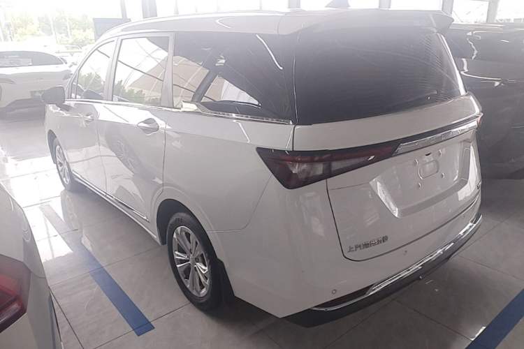 Used Wuling Jiachen 2022 1.5T CVT Smart Luxury Version Rear Left 45 Deg