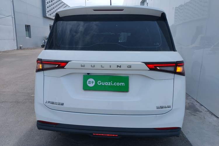 Used Wuling Jiachen 2022 1.5L Manual Enjoyment Elite Model Rear