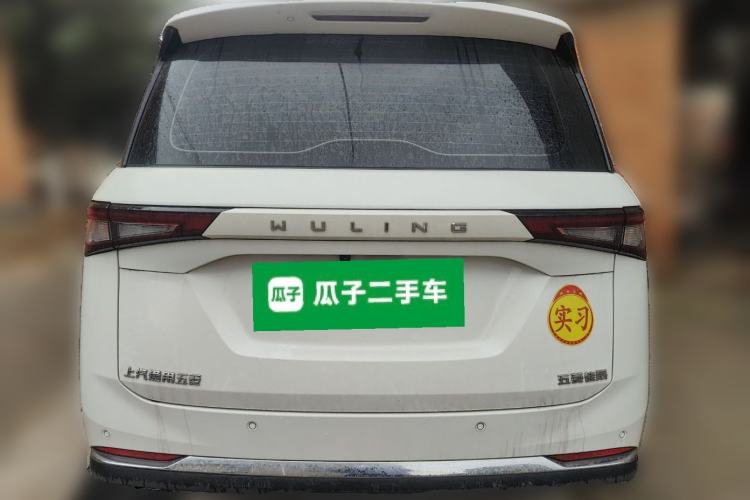 Used Wuling Jiachen 2022 1.5T Manual Light Enjoyment Dynamic Version Rear