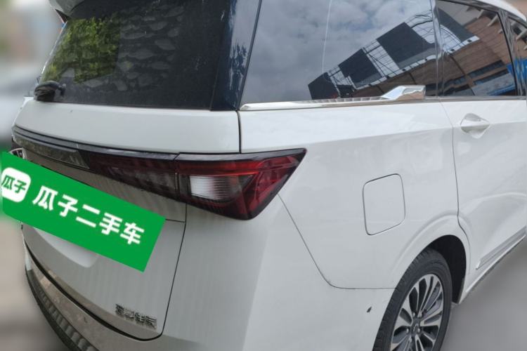 Used Wuling Jiachen 2022 1.5T CVT Deluxe Flagship Edition Rear Right 45 Deg