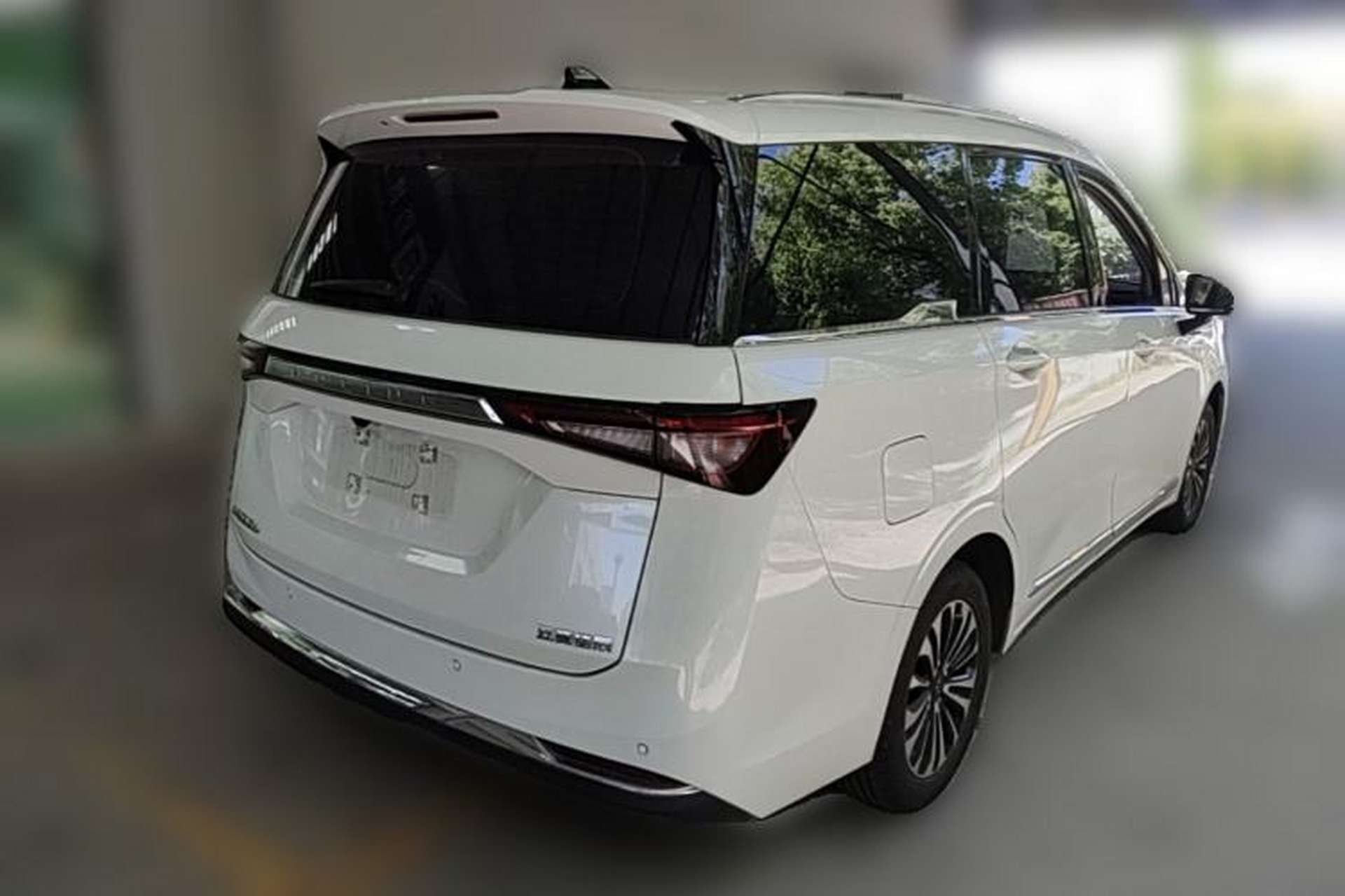Used Wuling Jiachen 2022 1.5T CVT Deluxe Flagship Edition Rear Right 45 Deg