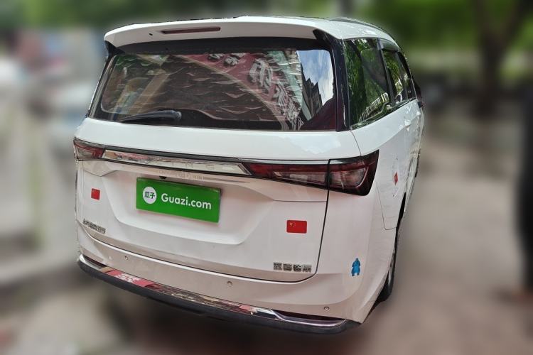 Used Wuling Jiachen 2022 1.5T CVT Smart Luxury Version Rear Right 45 Deg