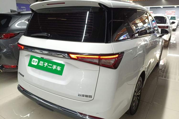 Used Wuling Jiachen 2022 1.5T CVT Deluxe Flagship Edition Rear Right 45 Deg