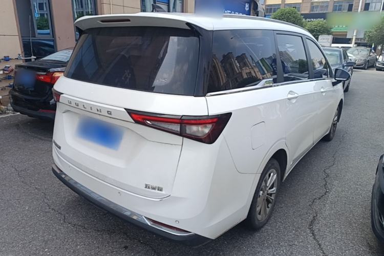 Used Wuling Jiachen 2022 1.5L Manual Light Comfort Edition Rear Right 45 Deg