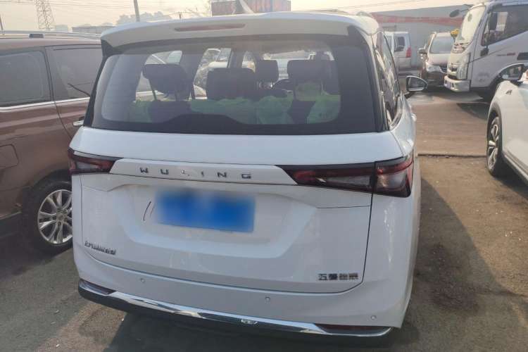 Used Wuling Jiachen 2022 1.5L Manual Comfort Edition Rear