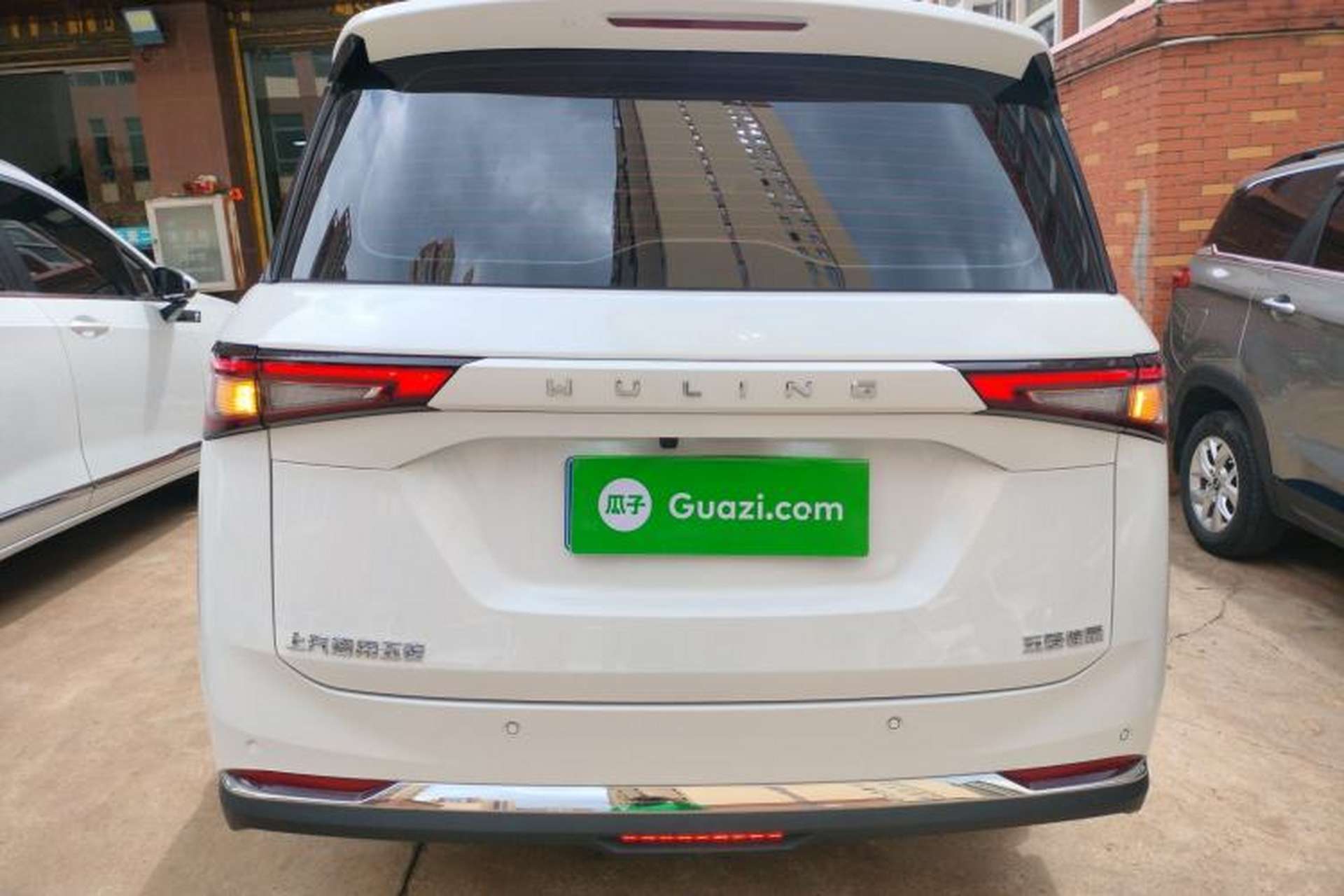 Used Wuling Jiachen 2022 1.5T Manual Comfort & Dynamic Version Rear