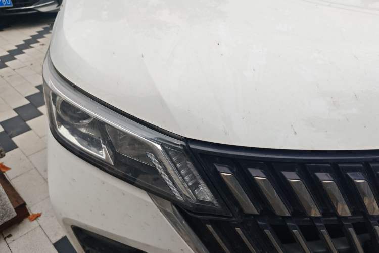 Used Wuling Jiachen 2022 1.5T CVT Smart Luxury Version Right Front Headlight