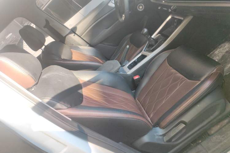 Used Wuling Jiachen 2022 1.5L Manual Enjoyment Elite Model Right Front Seat