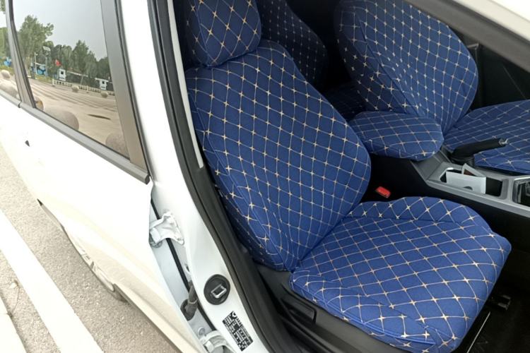 Used Wuling Jiachen 2022 1.5L Manual Enjoyment Elite Model Right Front Seat