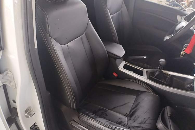 Used Wuling Jiachen 2022 1.5L Manual Enjoyment Elite Model Right Front Seat