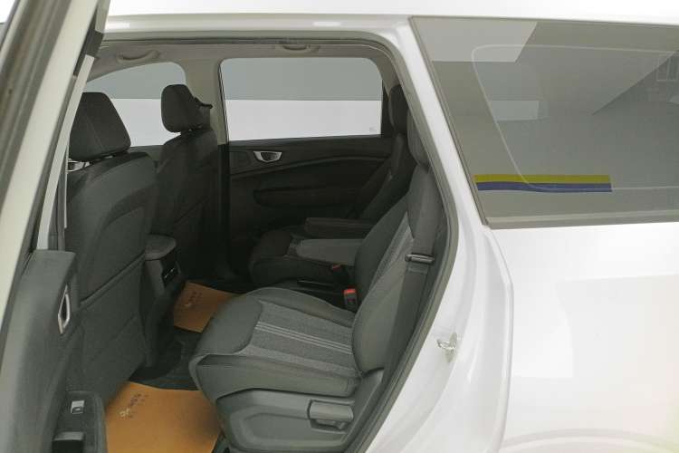 Used Wuling Jiachen 2022 1.5L Manual Enjoyment Elite Model Right Rear Seat