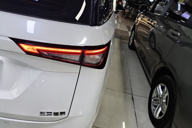 Used Wuling Jiachen 2022 1.5L Manual Comfort Edition Right Rear Taillight