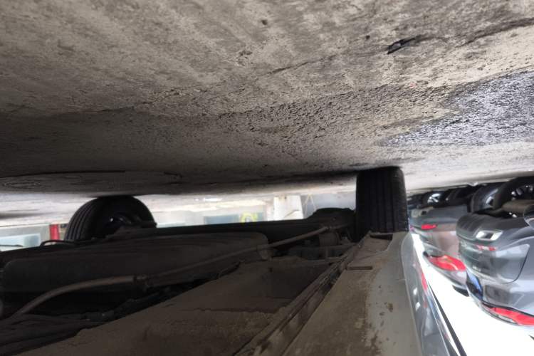 Used Wuling Jiachen 2022 1.5L Manual Enjoyment Elite Model Right Side Sill