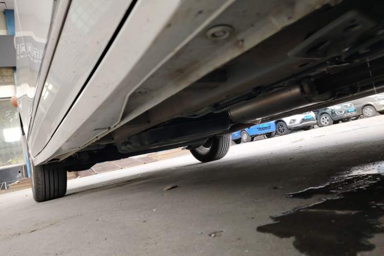 Used Wuling Jiachen 2022 1.5T CVT Smart Luxury Version Right Side Sill
