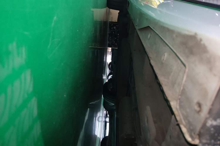 Used Wuling Jiachen 2022 1.5T CVT Smart Luxury Version Right Side Sill