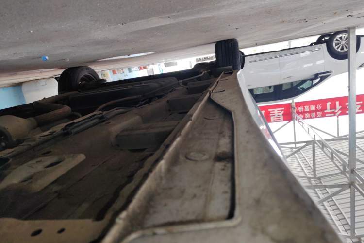 Used Wuling Jiachen 2022 1.5L Manual Enjoyment Elite Model Right Side Sill