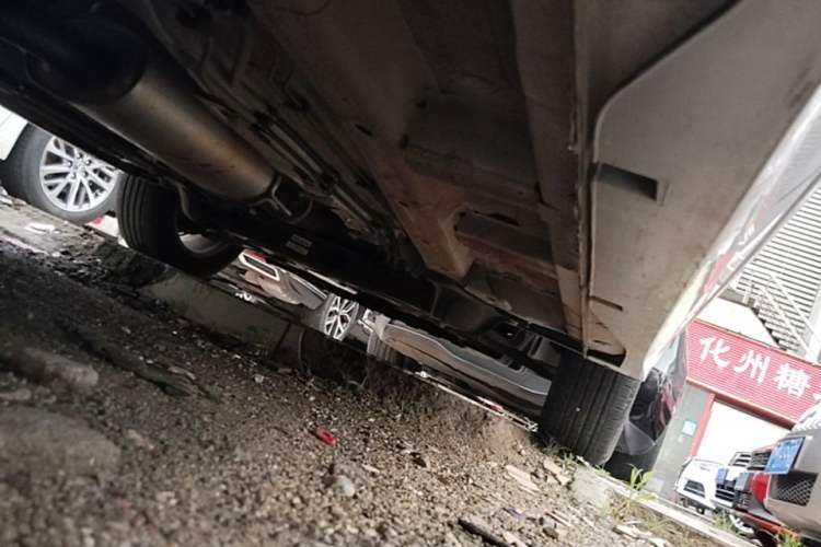 Used Wuling Jiachen 2022 1.5T CVT Smart Luxury Version Right Side Sill